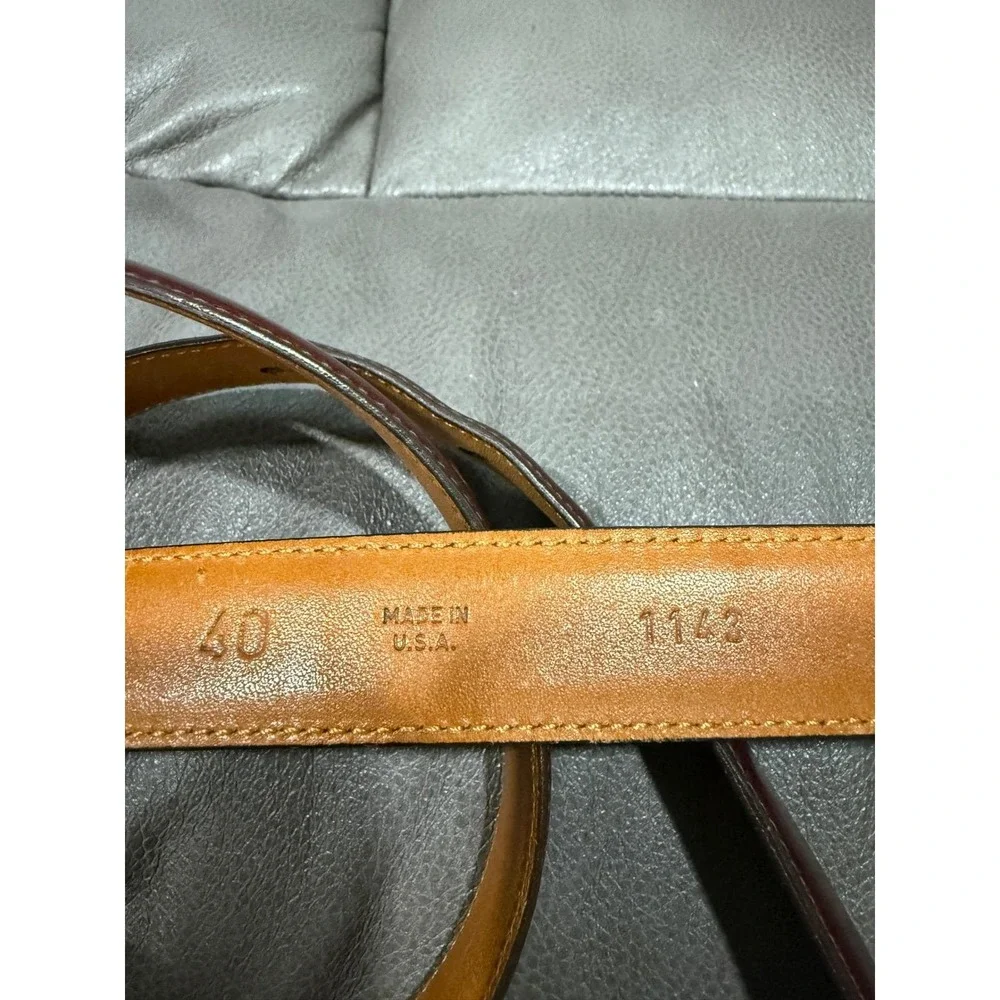 Brooks Brothers Mens Burgundy Leather Dress Belt Gold Buckle Made in USA Size 40